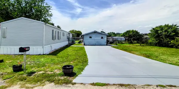 1040 12th Street, Okeechobee, FL 34974