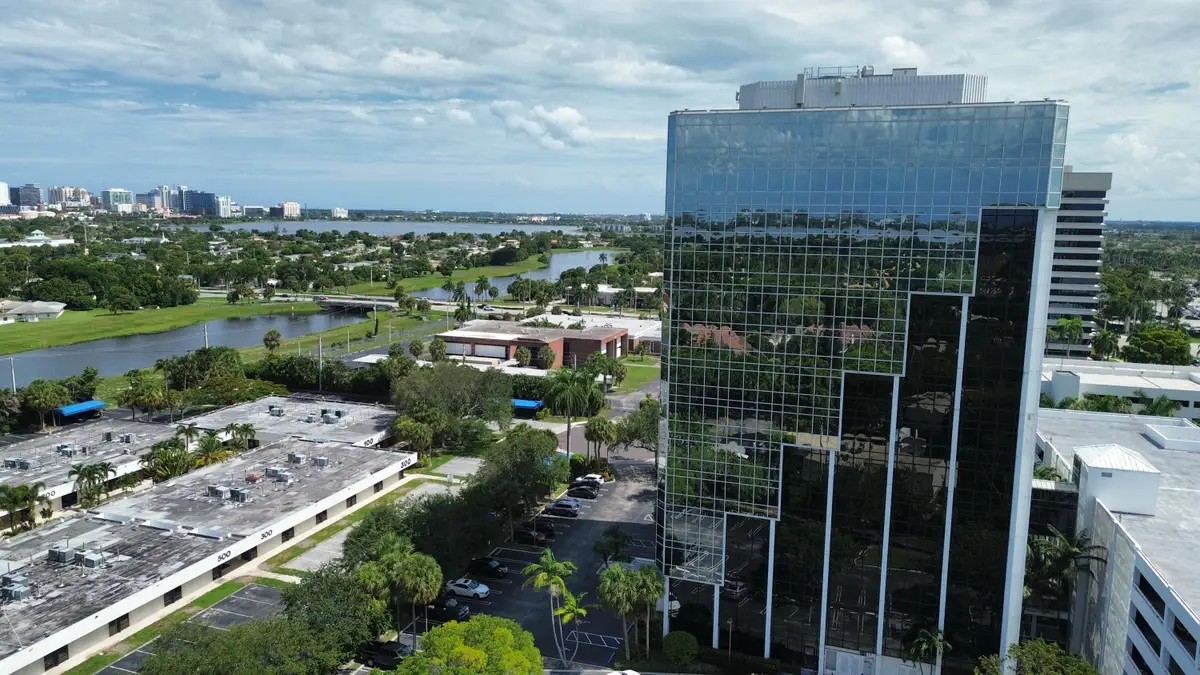 1700 Embassy Drive #408, West Palm Beach, FL 33401 - #1