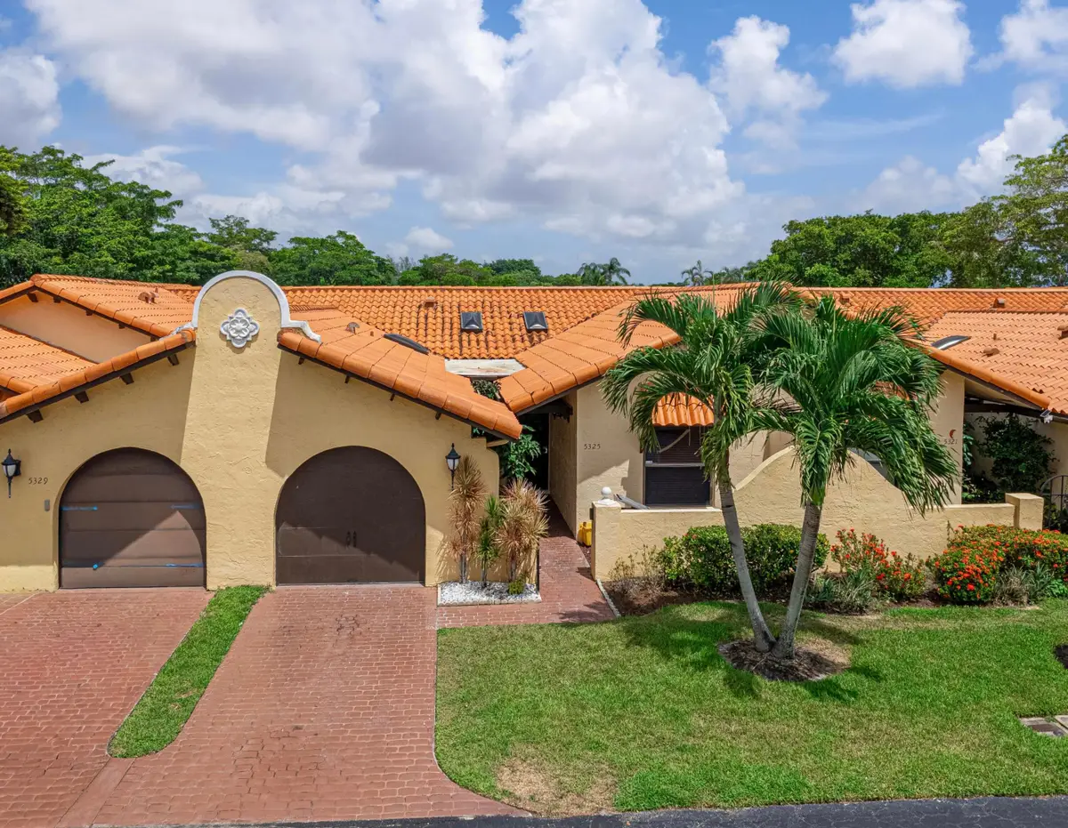 5325 S Bolero Circle, Delray Beach, FL 33484 - #1