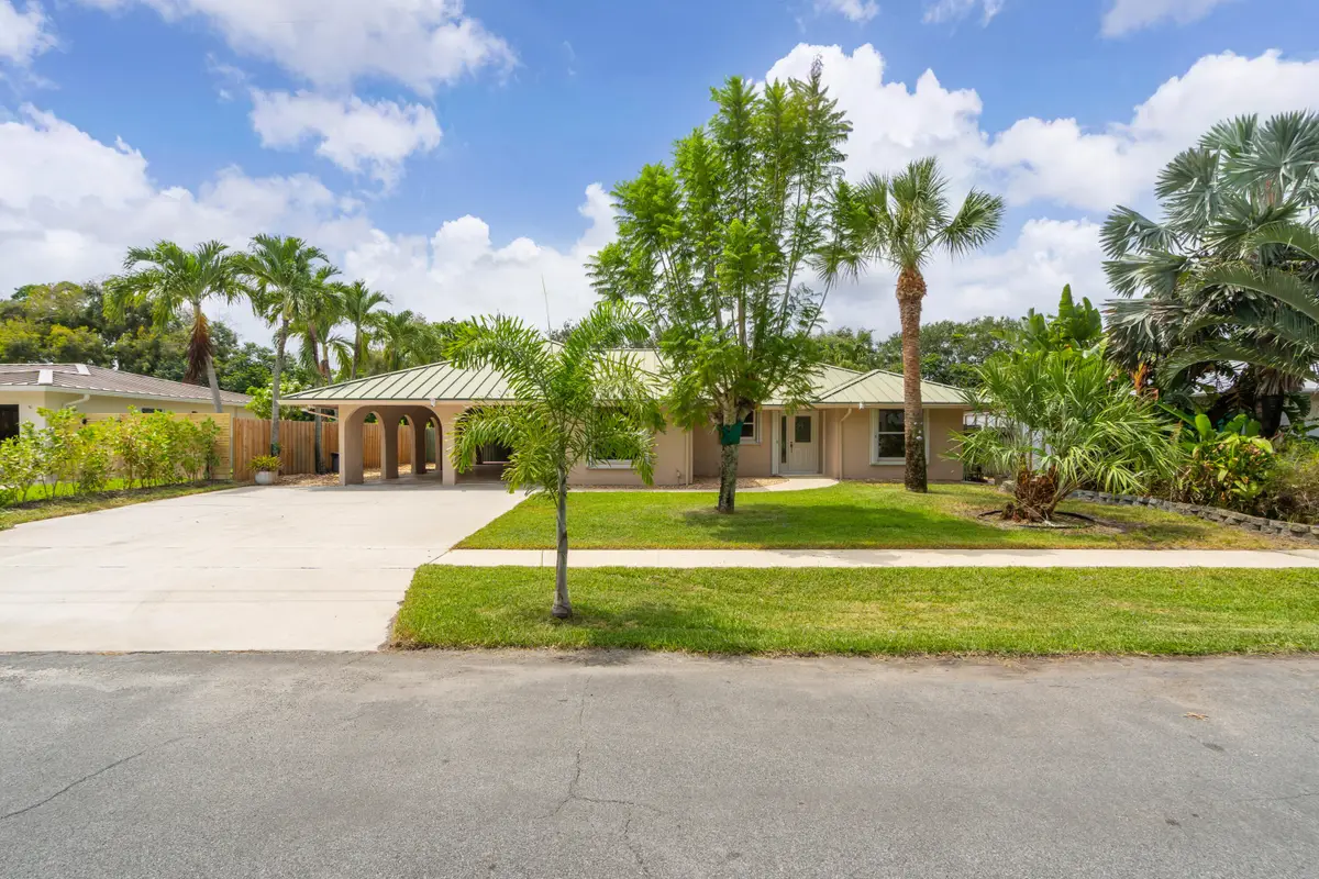 1045 Coral Drive, Boynton Beach, FL 33426 - #1