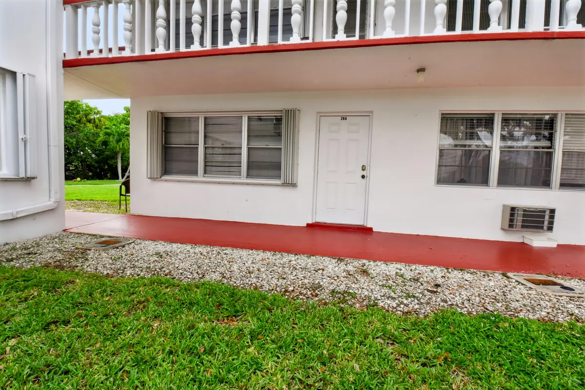 264 Northampton N, West Palm Beach, FL 33417 - #1