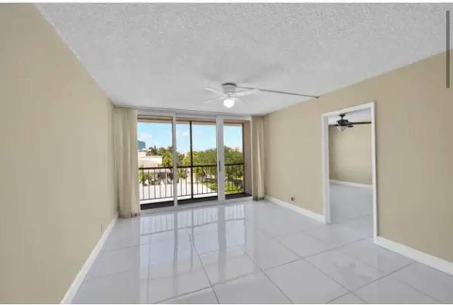 4501 NE 21st Avenue #412, Fort Lauderdale, FL 33308 - #2