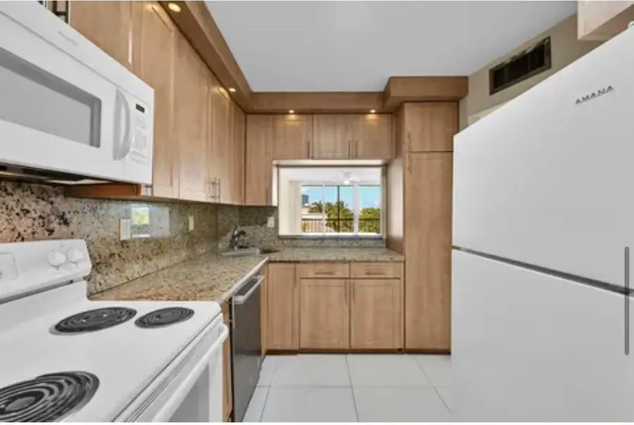 4501 NE 21st Avenue #412, Fort Lauderdale, FL 33308 - #3