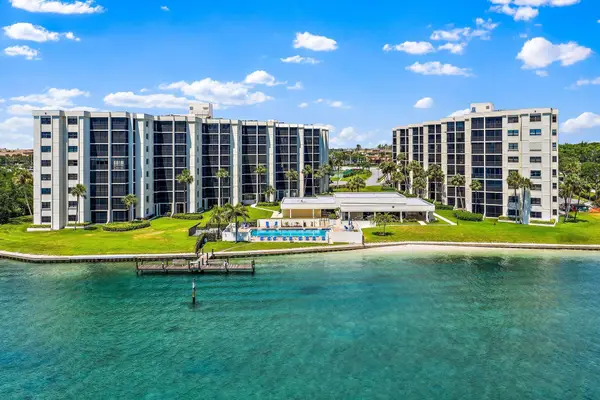 19800 N Sandpointe Bay N Drive N #201, Tequesta, FL 33469
