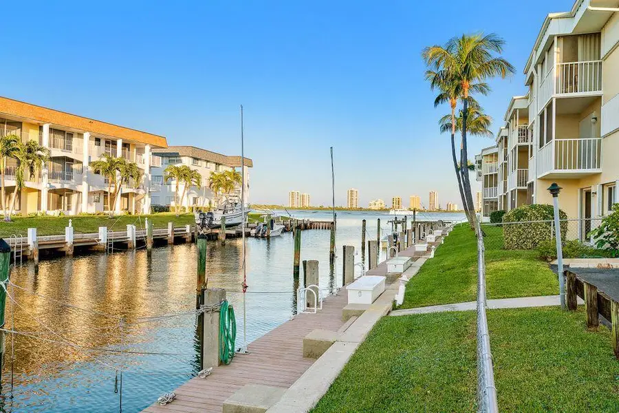 111 Doolen Court #110, North Palm Beach, FL 33408 - #2