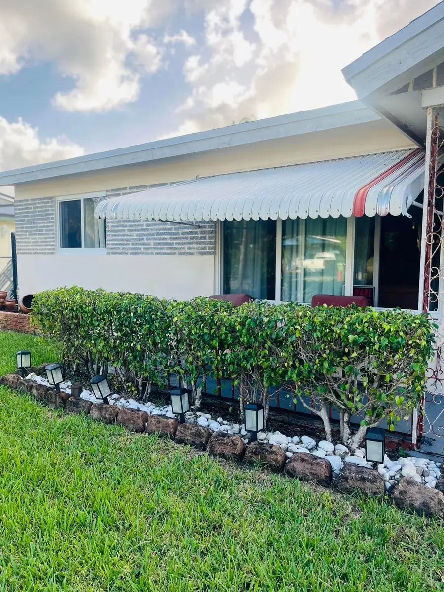 661 SW 29th Terrace #Room 3, Fort Lauderdale, FL 33312 - #2