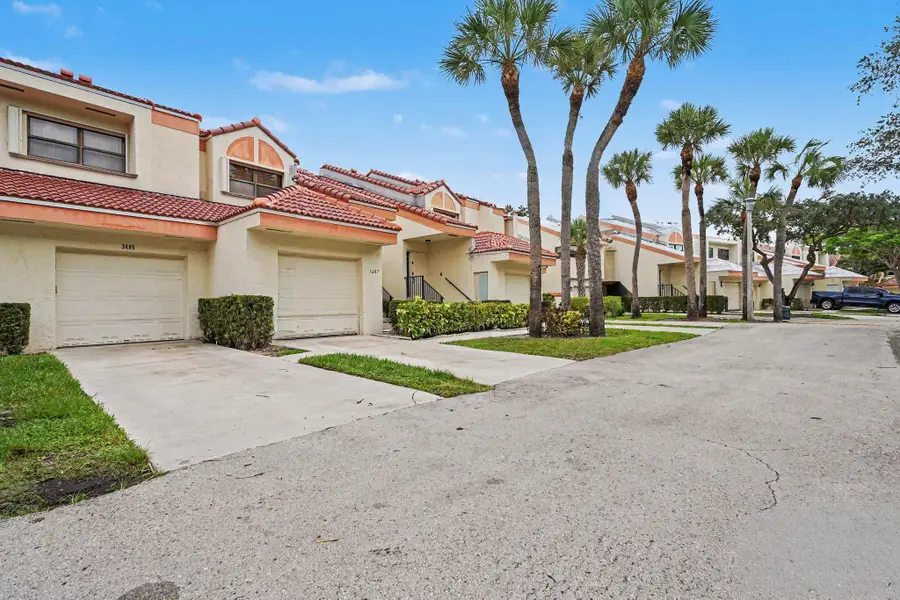 3405 Emerald Oaks Drive #207, Hollywood, FL 33021 - #2