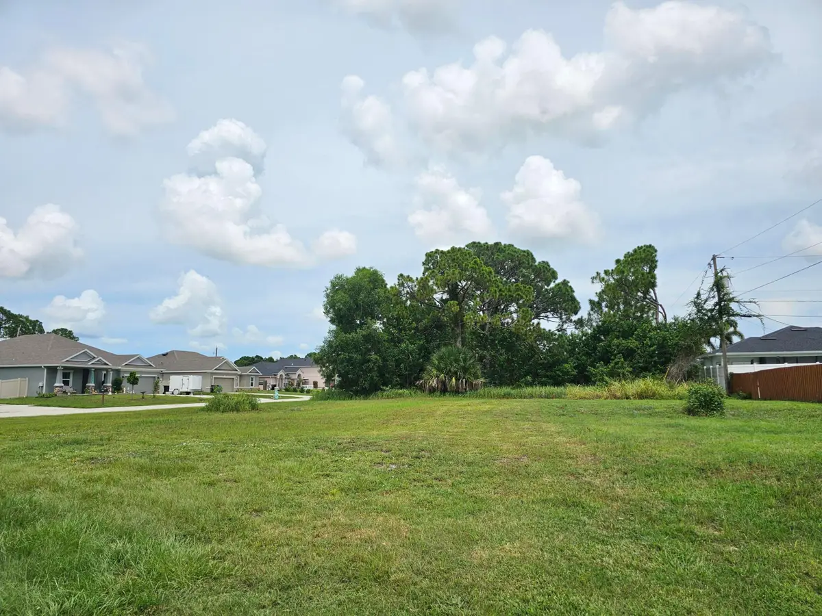 4602 SW Fallkirk Street, Port Saint Lucie, FL 34953 - #1