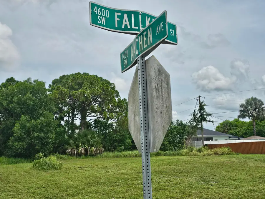 4602 SW Fallkirk Street, Port Saint Lucie, FL 34953 - #3