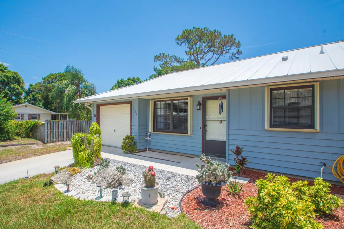 7590 58th Court, Vero Beach, FL 32967 - #1