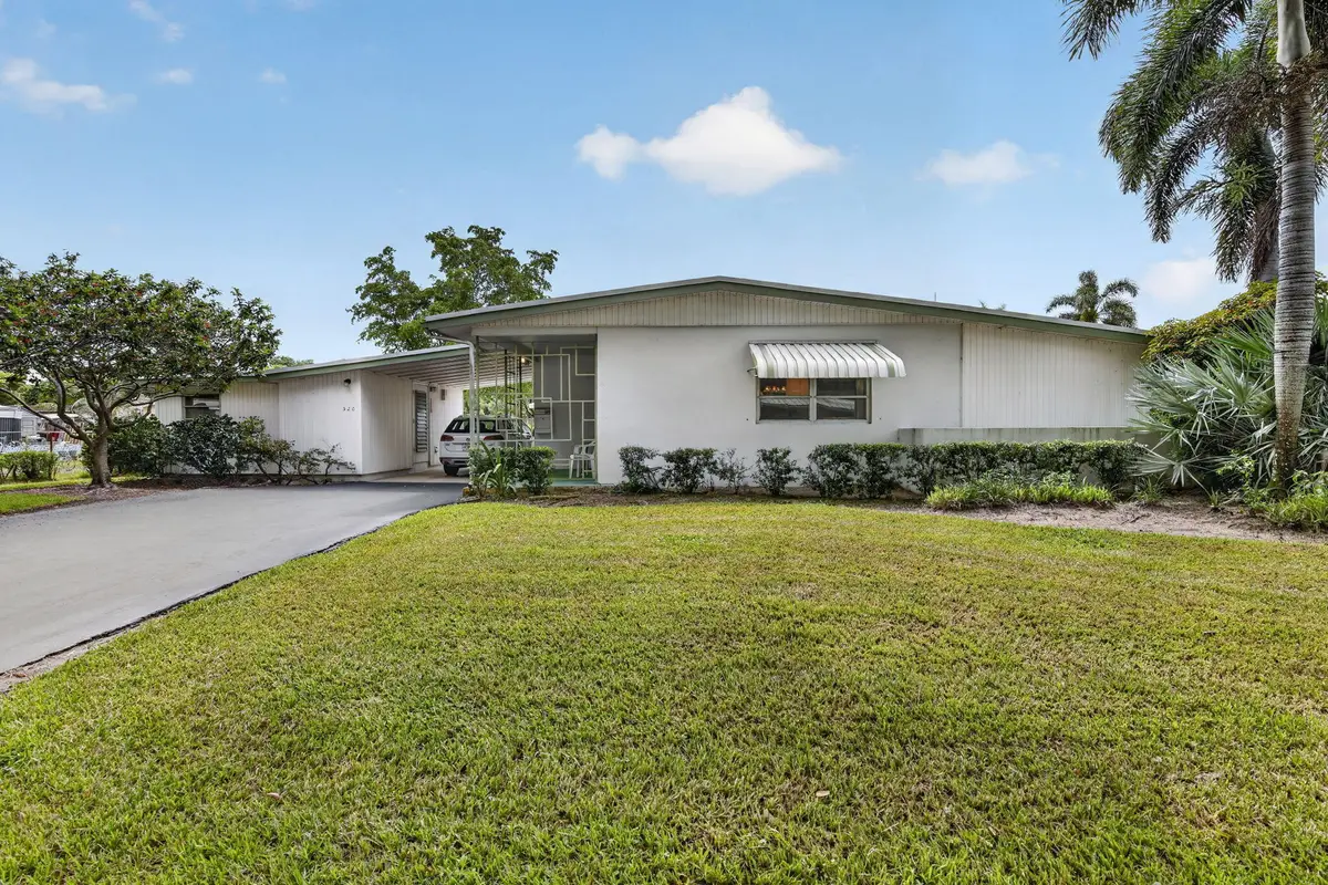 520 Beachwood Lane, Plantation, FL 33317 - #1