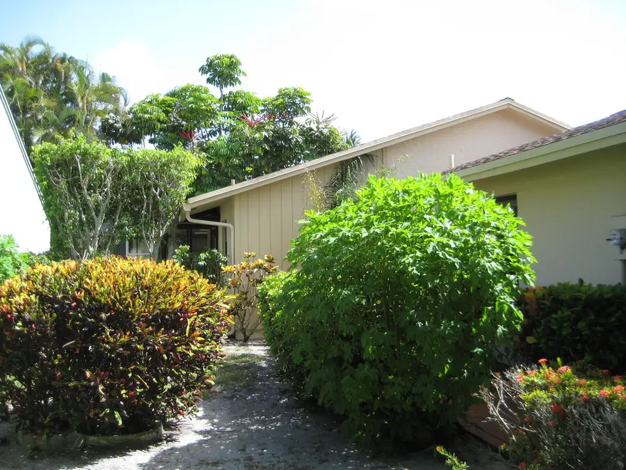 2500 NW 10th Street, Delray Beach, FL 33445 - #2