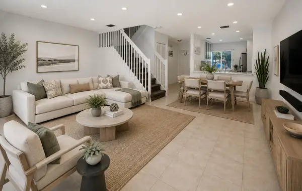 552 NW 208th Terrace, Pembroke Pines, FL 33029
