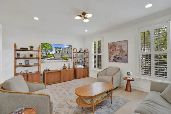 2730 Old Florida Trail #2730, Wilton Manors, FL 33334