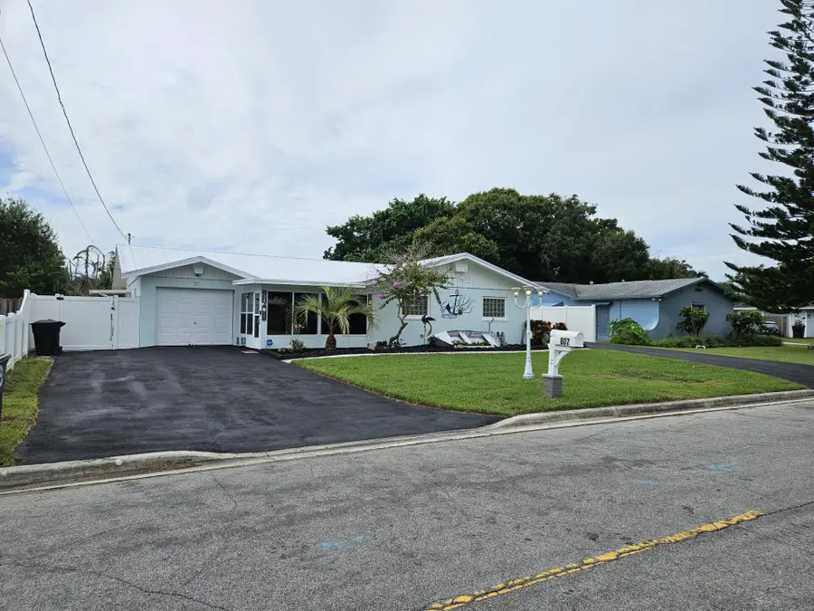 807 Grandview Boulevard, Fort Pierce, FL 34982 - #2
