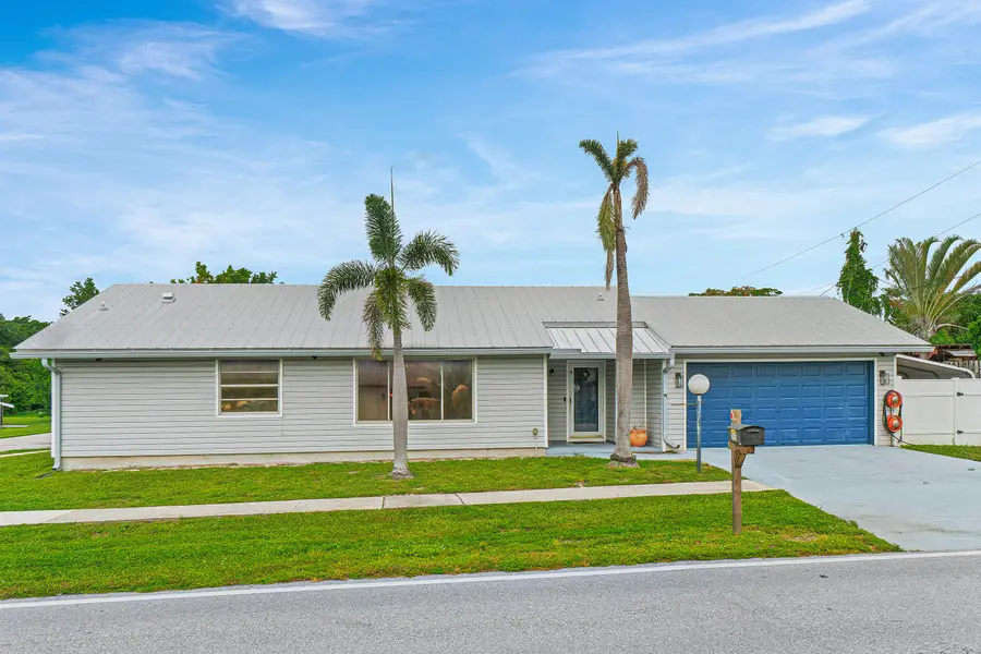 215 SW 8th Street, Boynton Beach, FL 33426 - #3