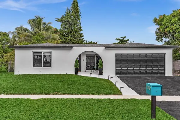 2070 NW 78th Avenue, Sunrise, FL 33322