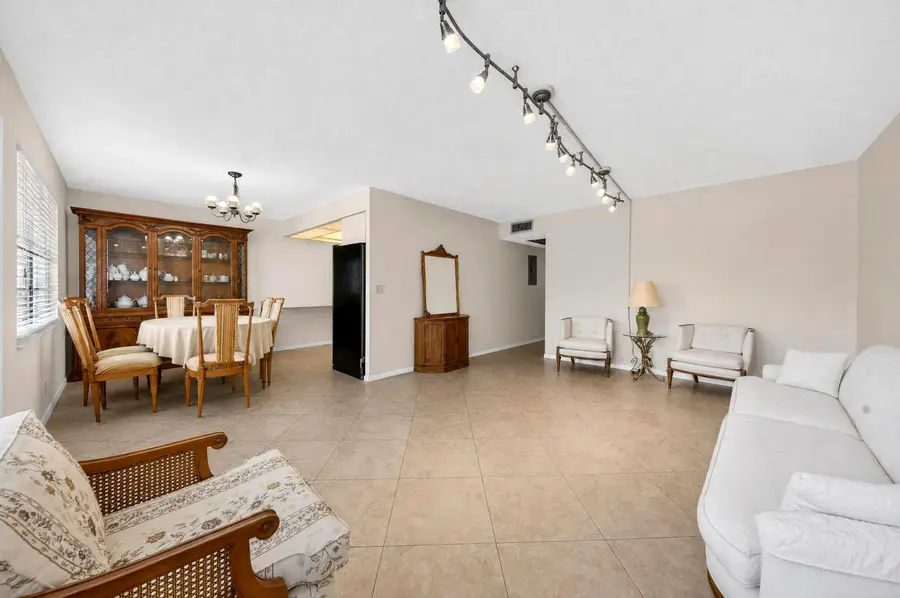 206 Richmond A #206, Deerfield Beach, FL 33442 - #3