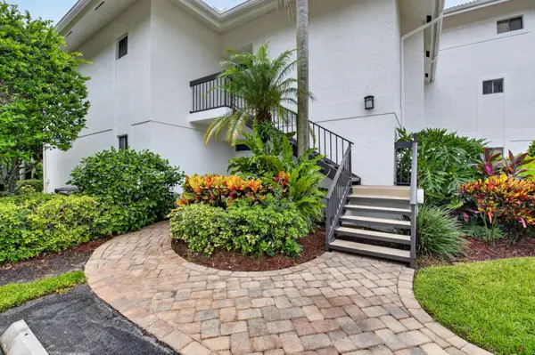 19271 Sabal Lake Drive, Boca Raton, FL 33434