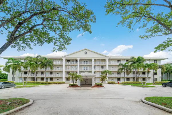 6169 Balboa Circle #202, Boca Raton, FL 33433