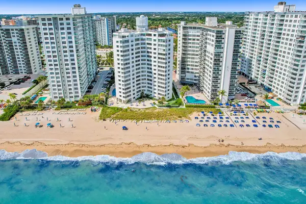 3600 Galt Ocean Drive #2C, Fort Lauderdale, FL 33308