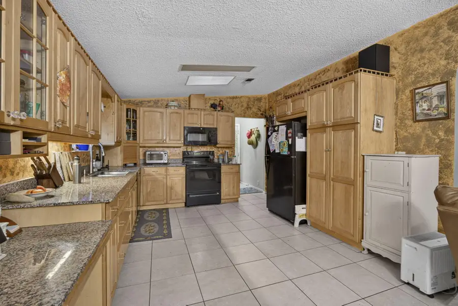 15182 Steffen Lane, Loxahatchee Groves, FL 33470 - #2