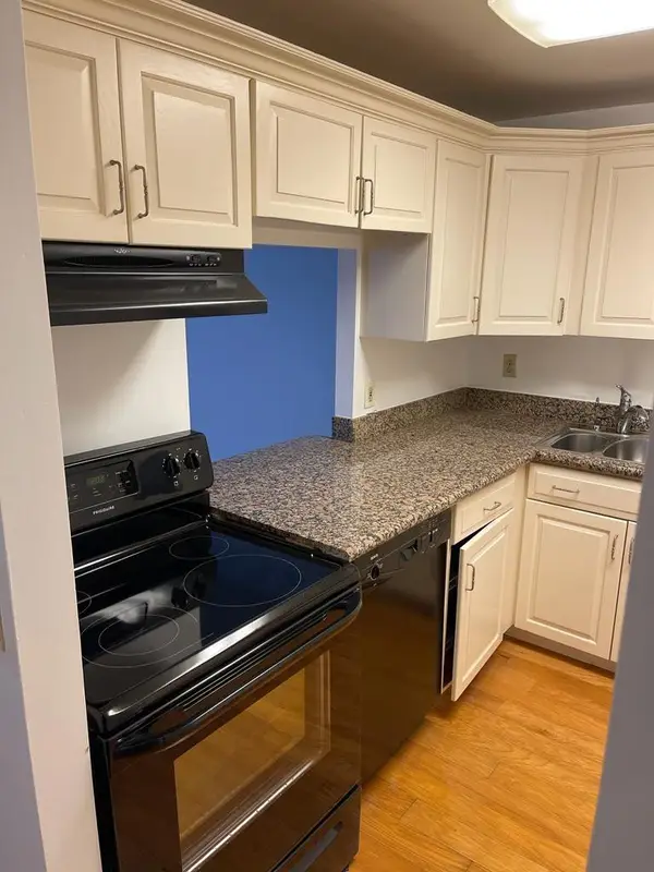 480 Executive Center Drive #3H, West Palm Beach, FL 33401