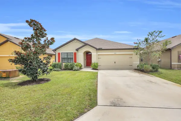 6379 NW Northwood Loop, Port St Lucie, FL 34983