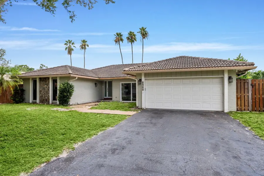 8560 NW 2nd Street, Coral Springs, FL 33071 - #2