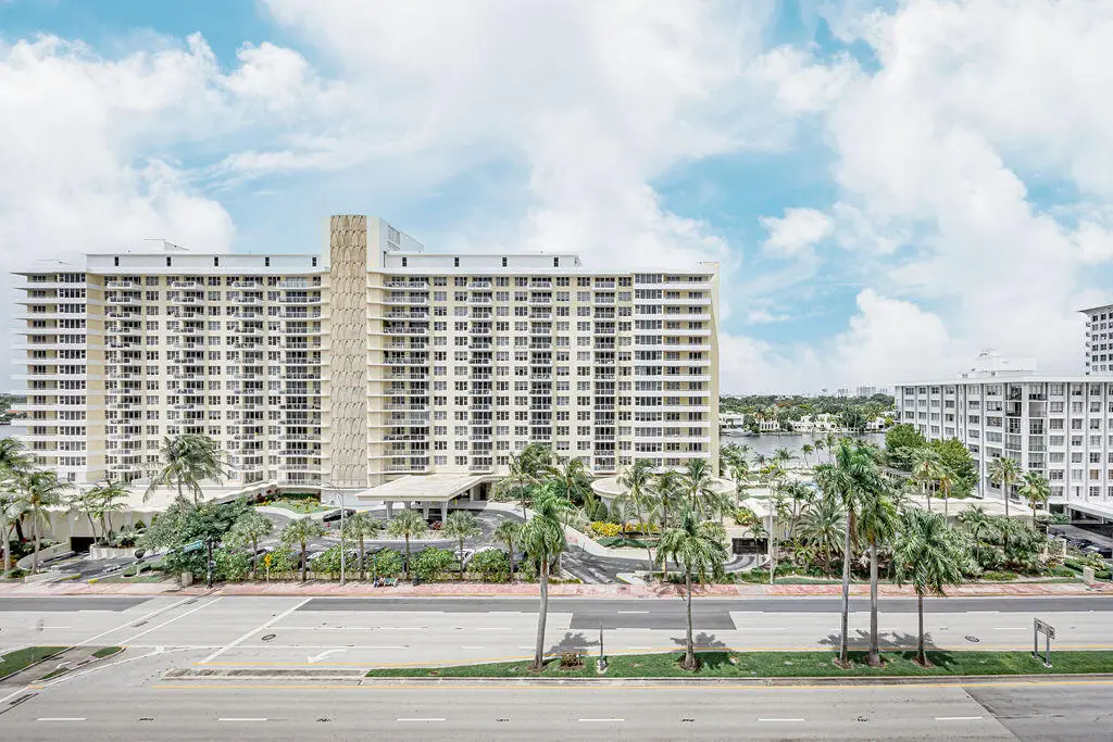 5601 Collins Avenue, Miami Beach, FL 33140 - #1