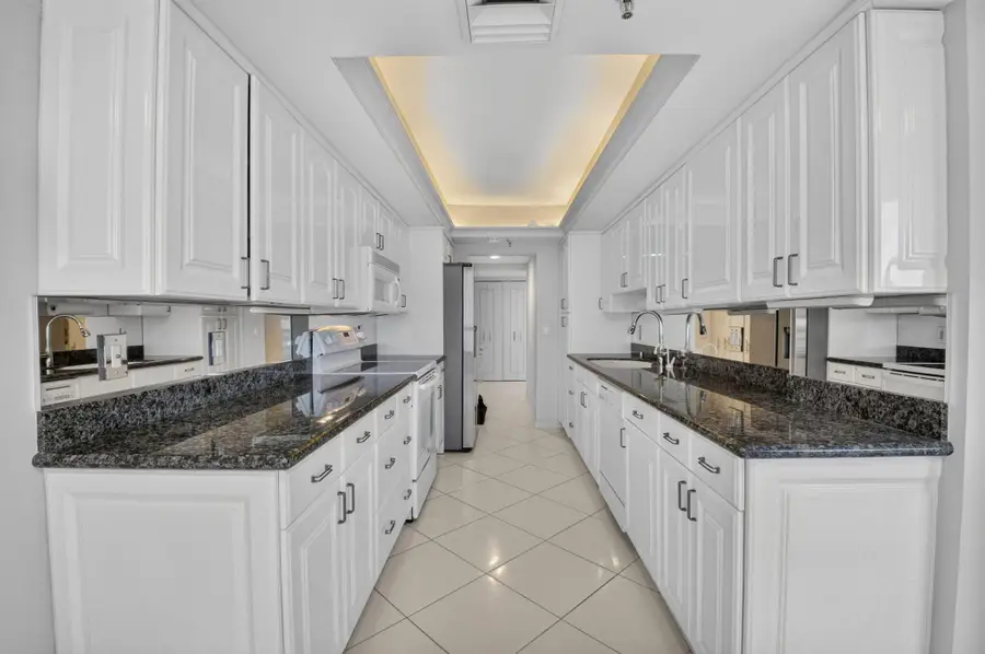 20090 Boca West Drive Apt #361, Boca Raton, FL 33434 - #2