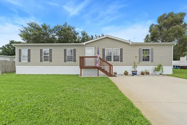 2802 SE Janet Street, Stuart, FL 34997