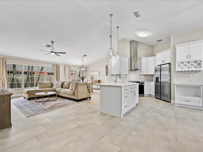 237 W Moccasin Trail W, Jupiter, FL 33458 - #3