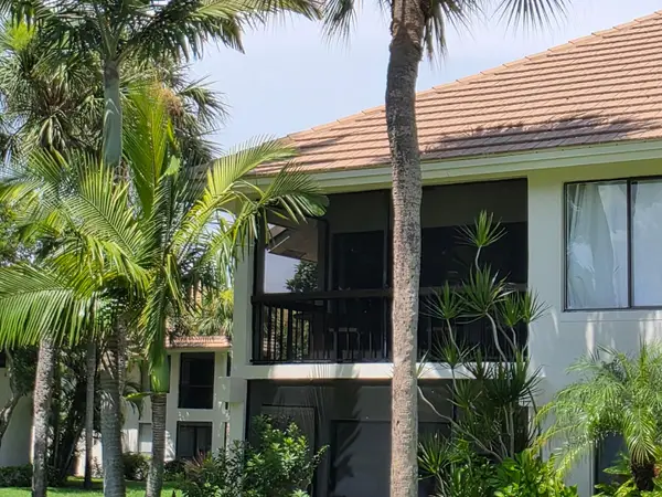 159 NW 70th Street #512, Boca Raton, FL 33487