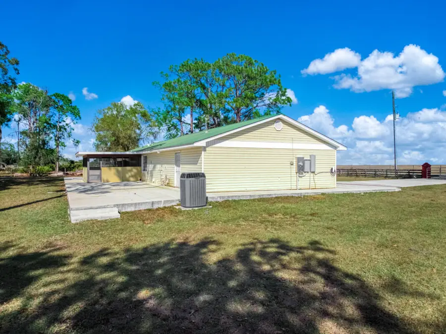 948 S Riverdale Road, Avon Park, FL 33825 - #3