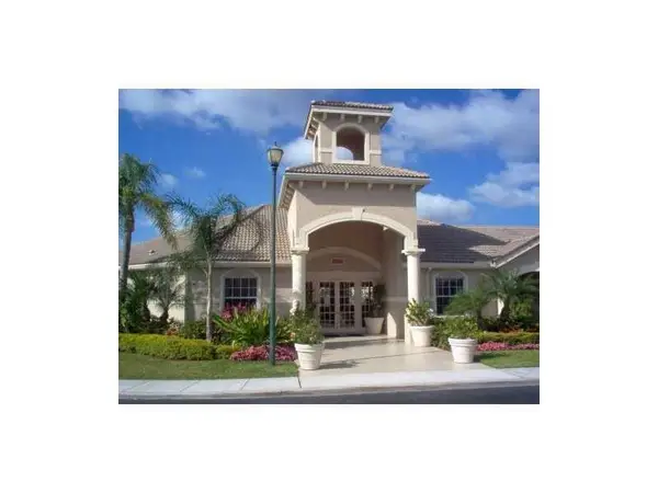 5055 Wiles Road #201, Coconut Creek, FL 33073