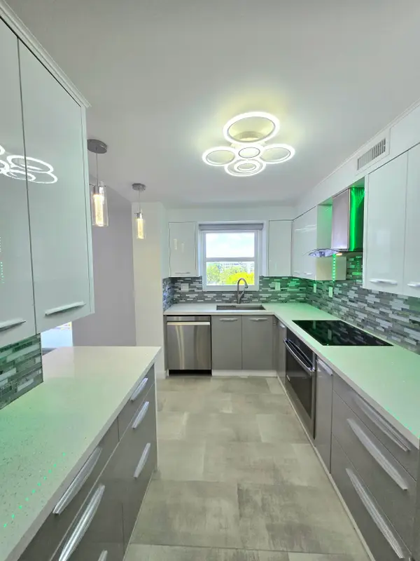 137 Golden Isles Drive #414, Hallandale Beach, FL 33009