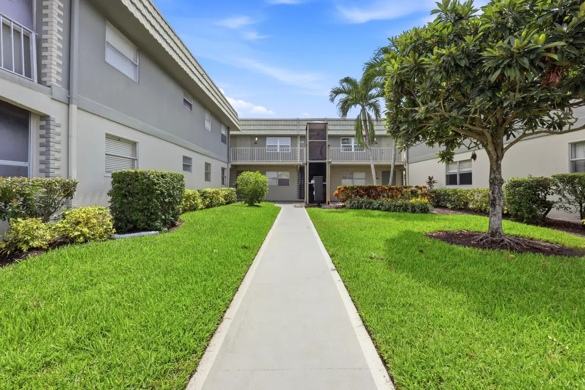 91 Flanders B, Delray Beach, FL 33484 - #1