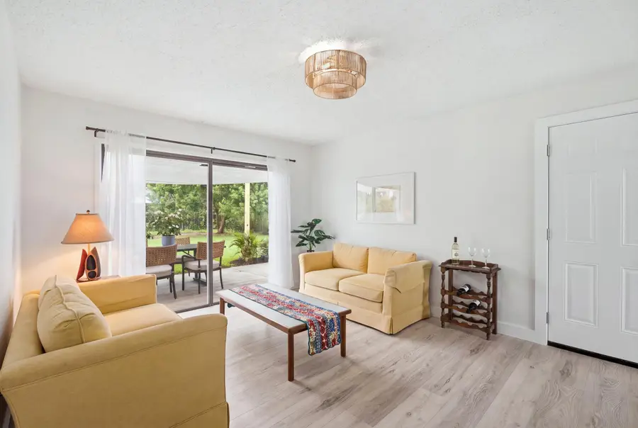 1355 23rd Place Sw, Vero Beach, FL 32962 - #3