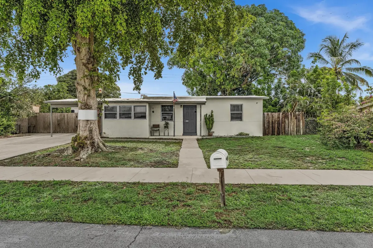 4954 NE 14th Avenue, Pompano Beach, FL 33064 - #1