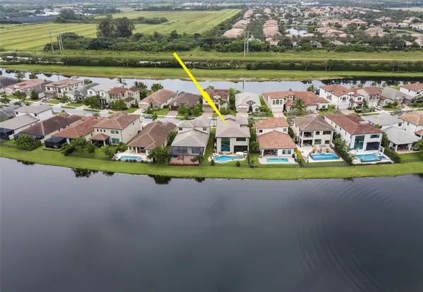 8484 Grand Prix Lane, Boynton Beach, FL 33472