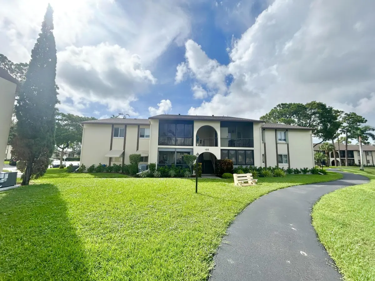 132 Lake Pine Circle #B-2, Greenacres, FL 33463 - #1