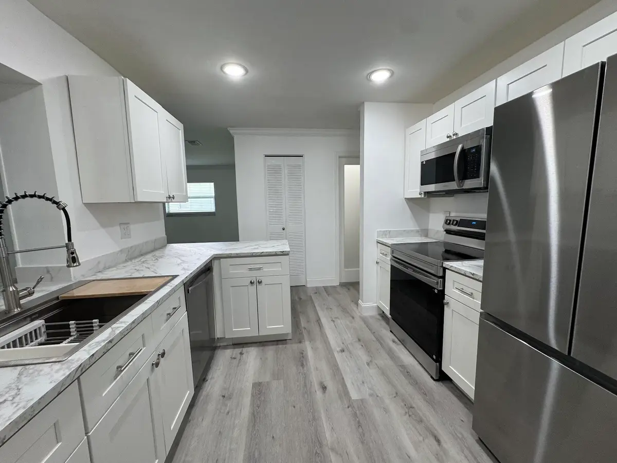 1331 W Campanelli Drive, Plantation, FL 33322 - #1