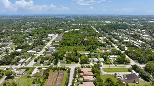 18094 Limestone Creek Road, Jupiter, FL 33458