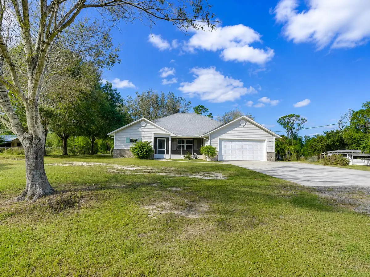 13750 77th Street, Fellsmere, FL 32948 - #1