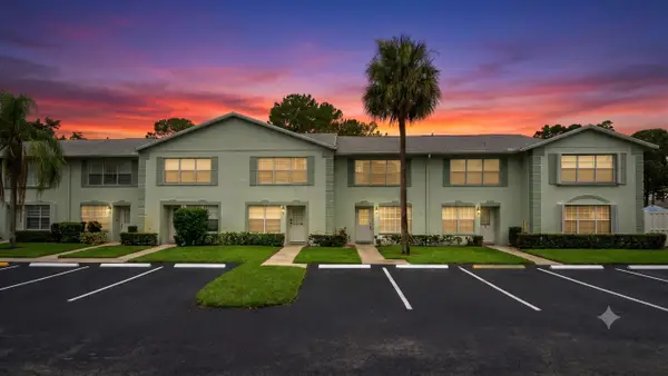 3714 Savoy Lane #F, West Palm Beach, FL 33417