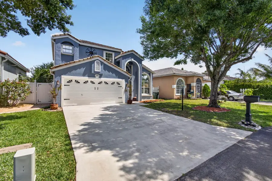 243 Wedgewood Circle, Greenacres, FL 33463 - #2