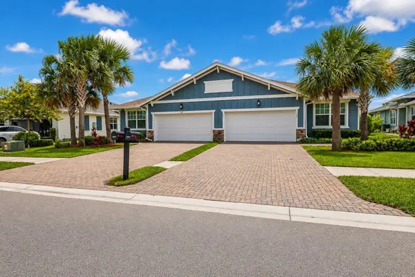 1217 Haywagon Trail, The Acreage, FL 33470