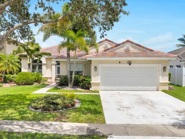 2325 NW 186th Avenue, Pembroke Pines, FL 33029