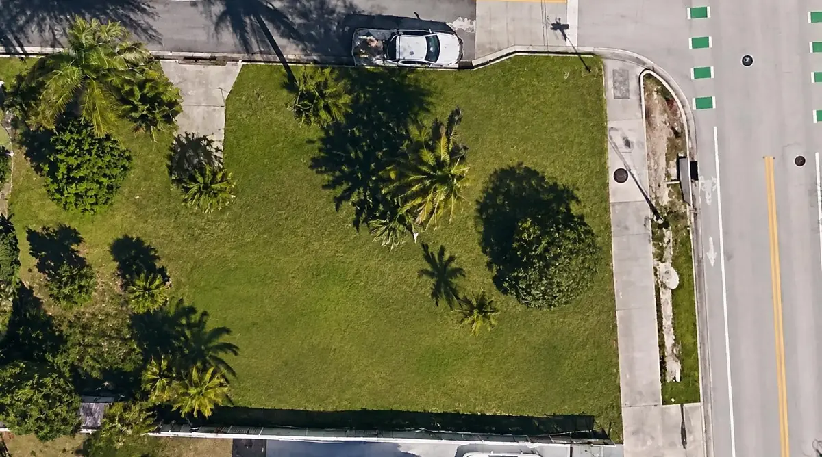 300 Churchill Road, West Palm Beach, FL 33405 - #1